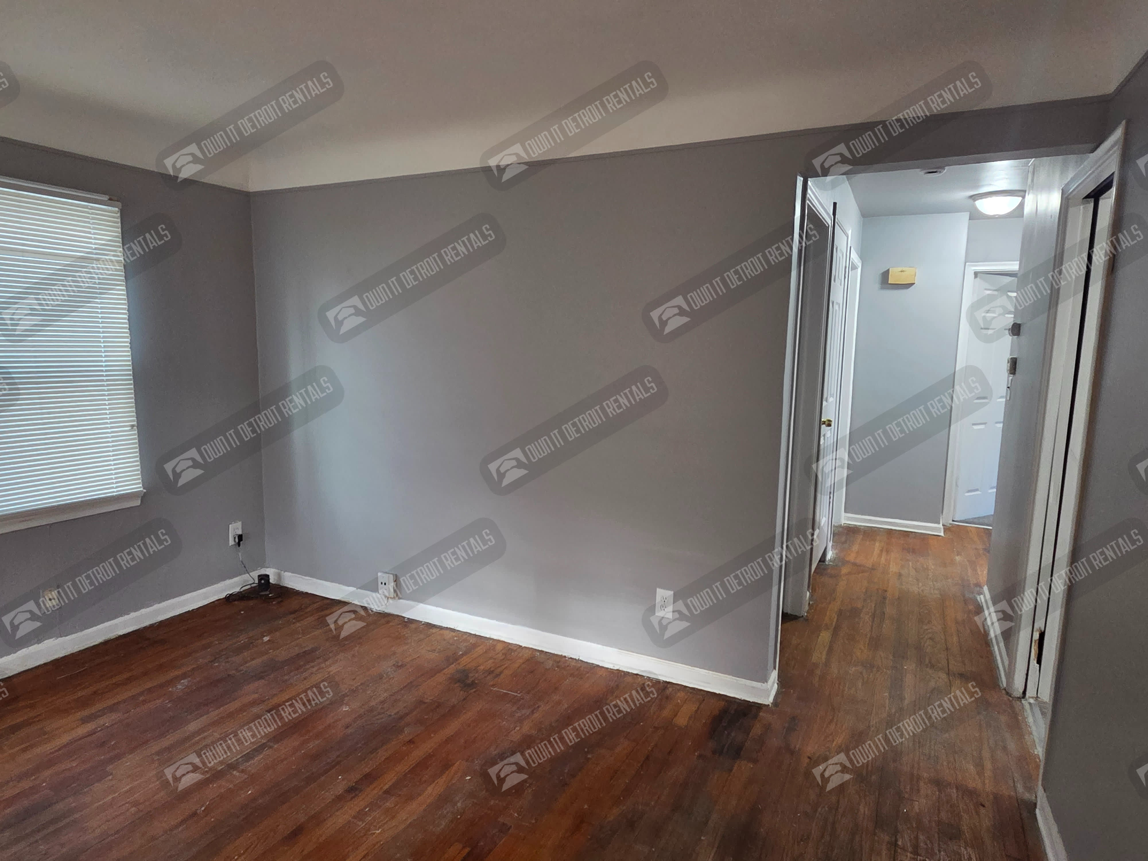 12217 Plainview Ave – photo 5