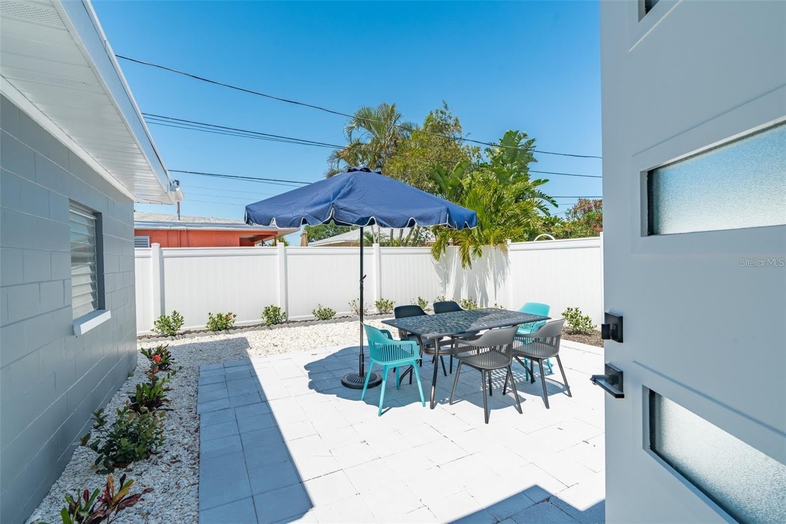 1473 DURLING Drive S – photo 5