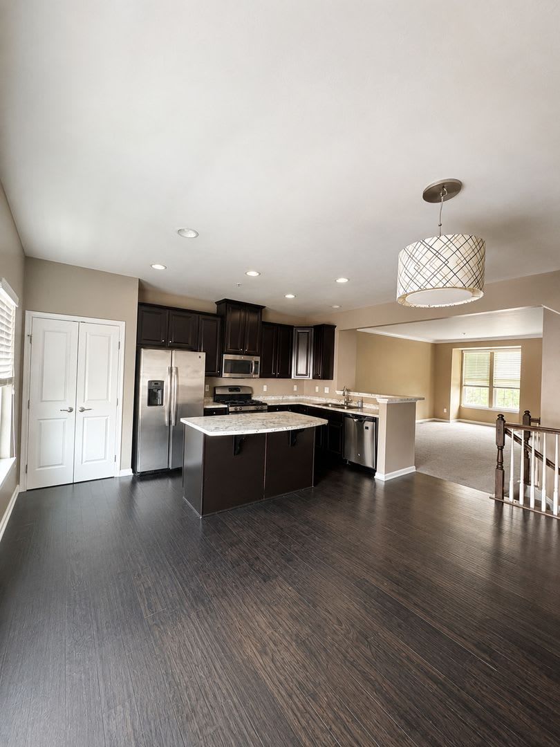 Beautiful Townhome located in Sewickley! – photo 3