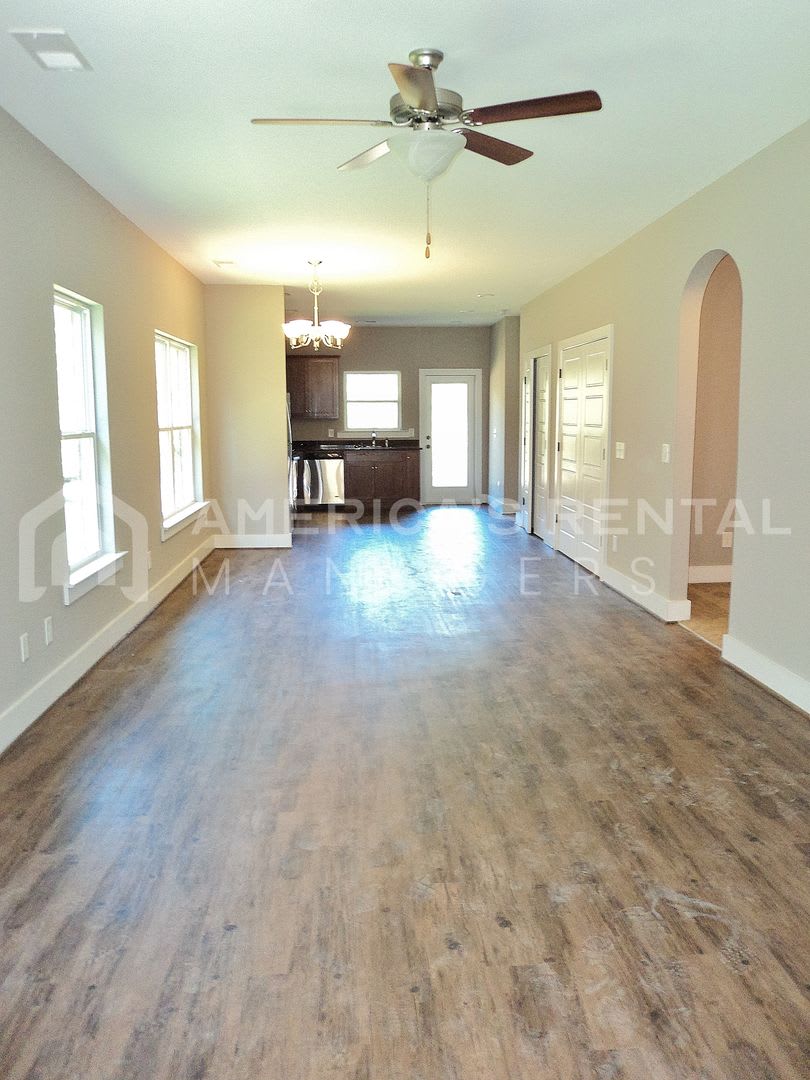 Home for Rent in Lake Cyrus!! Available to View Now!!! – photo 4
