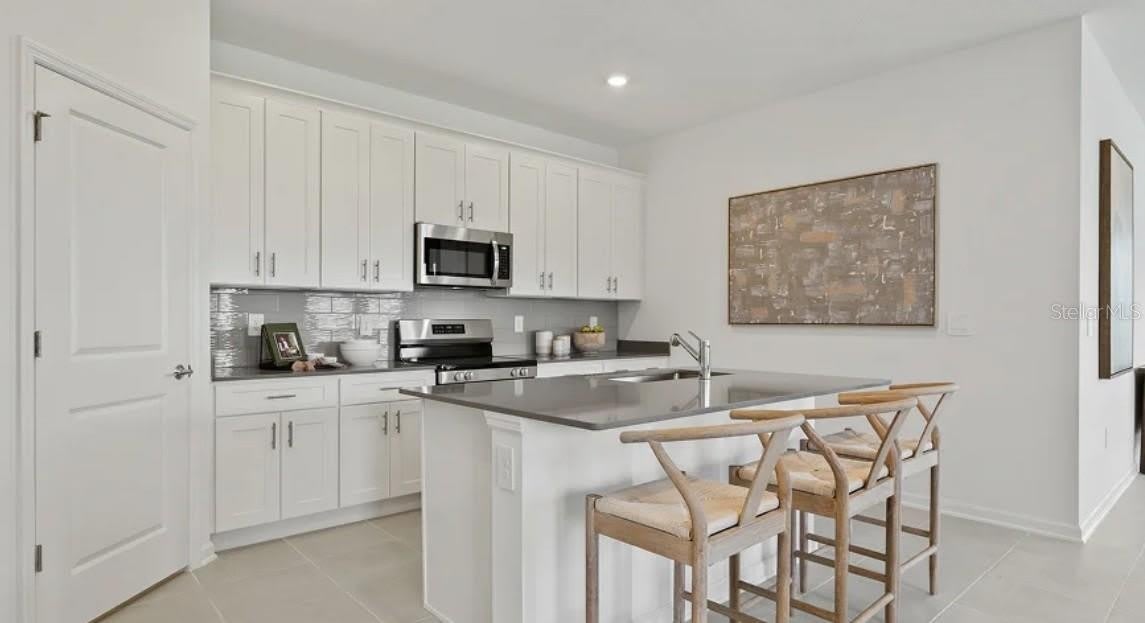 4246 ST THOMAS Way – photo 5