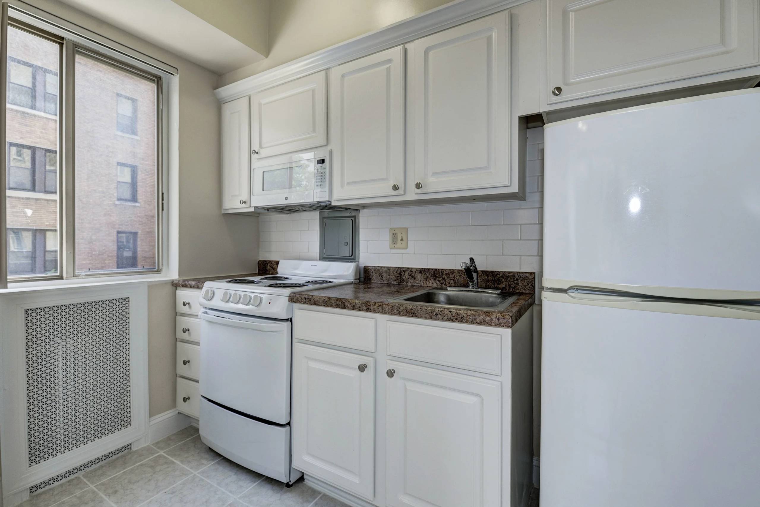 Park Crescent – photo 2
