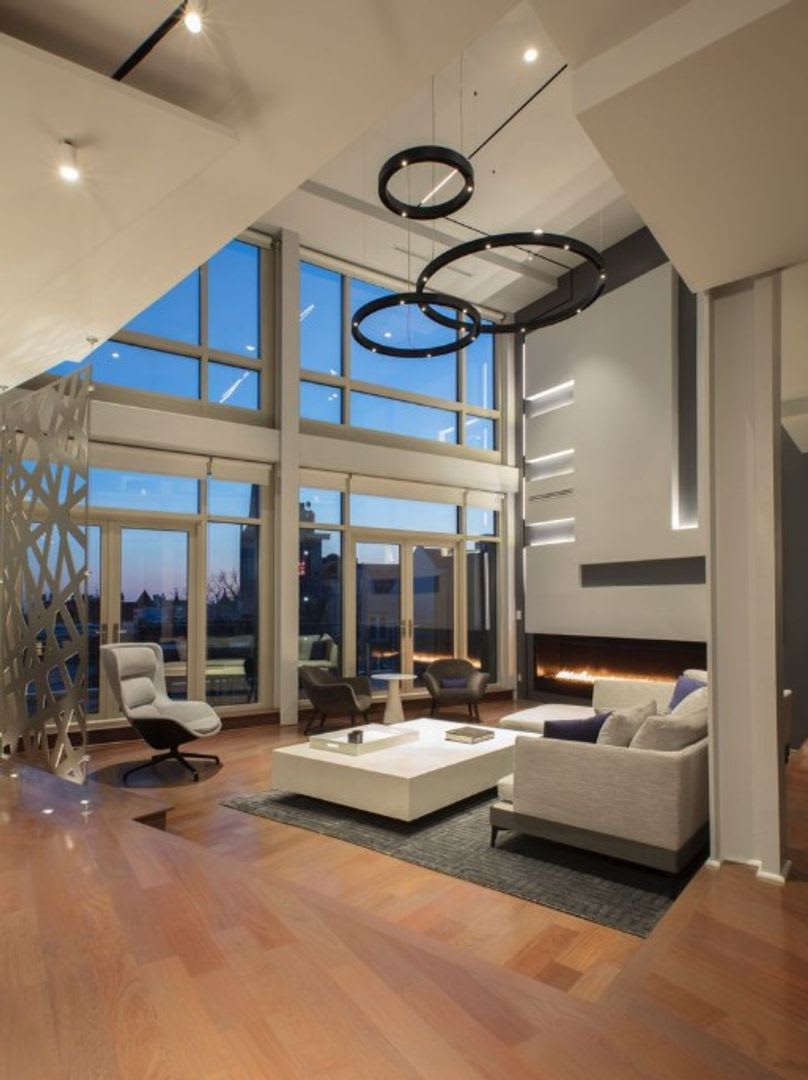 Stunning Views from this Spectacular and Stylish Penthouse in heart of Adams Morgan with PARKING. – photo 1