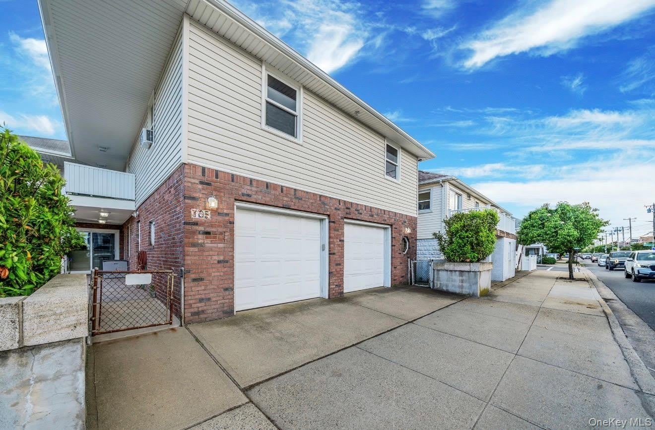 105 Vermont – photo 1