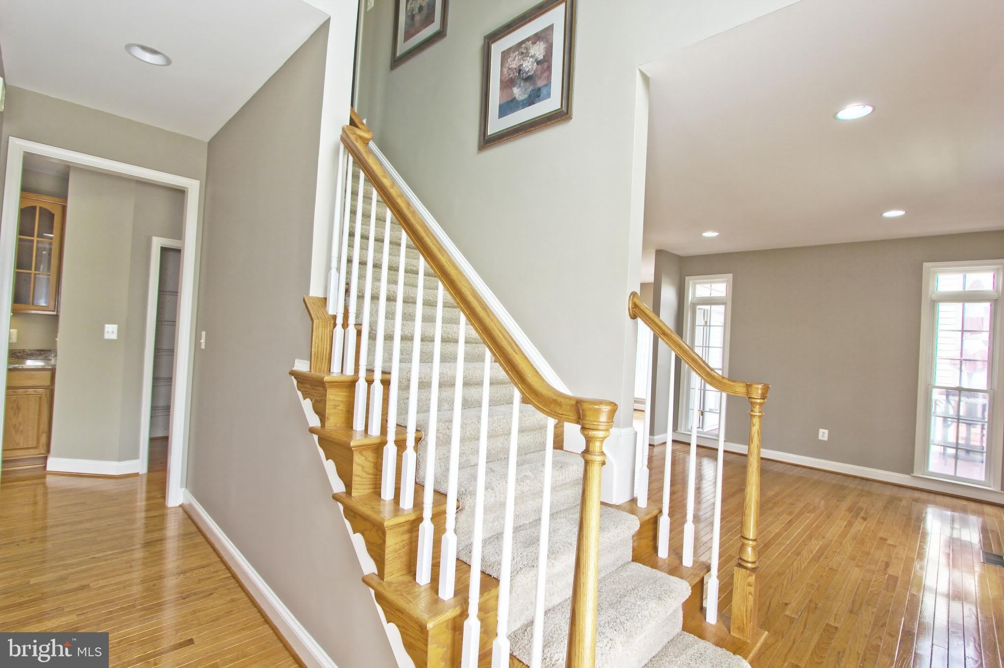 4083 WALNUT COVE Circle – photo 2