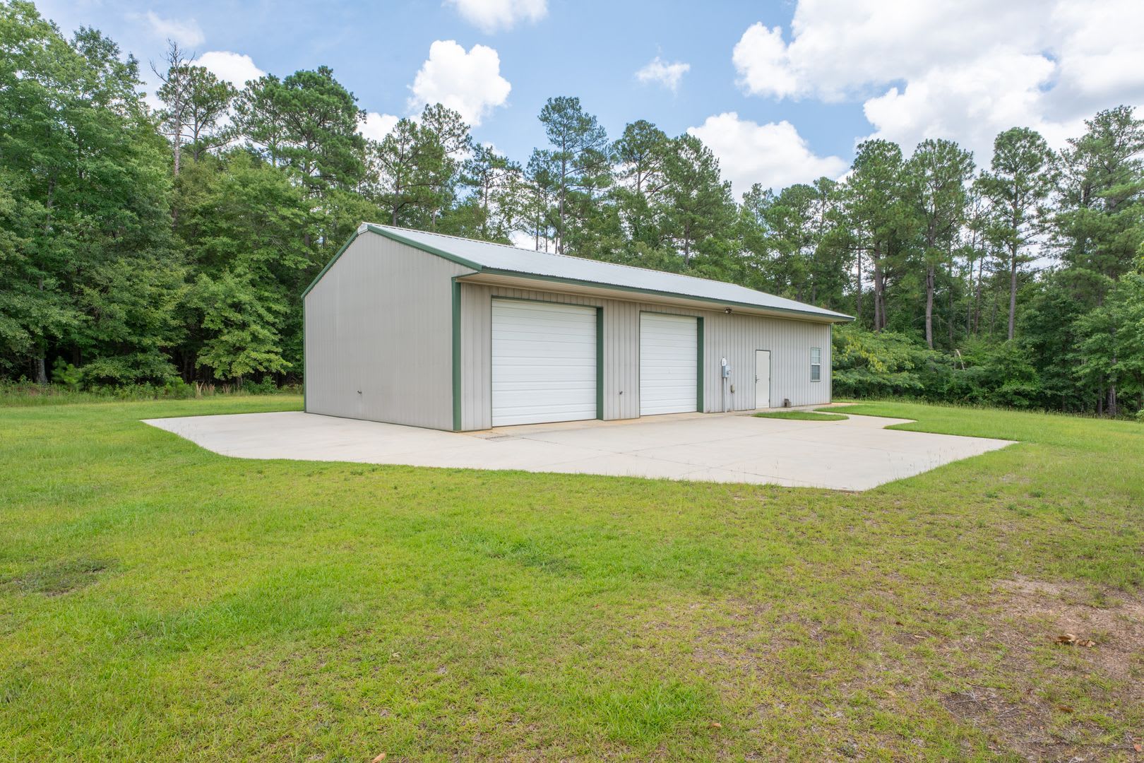 785 Glenwood Drive – photo 2