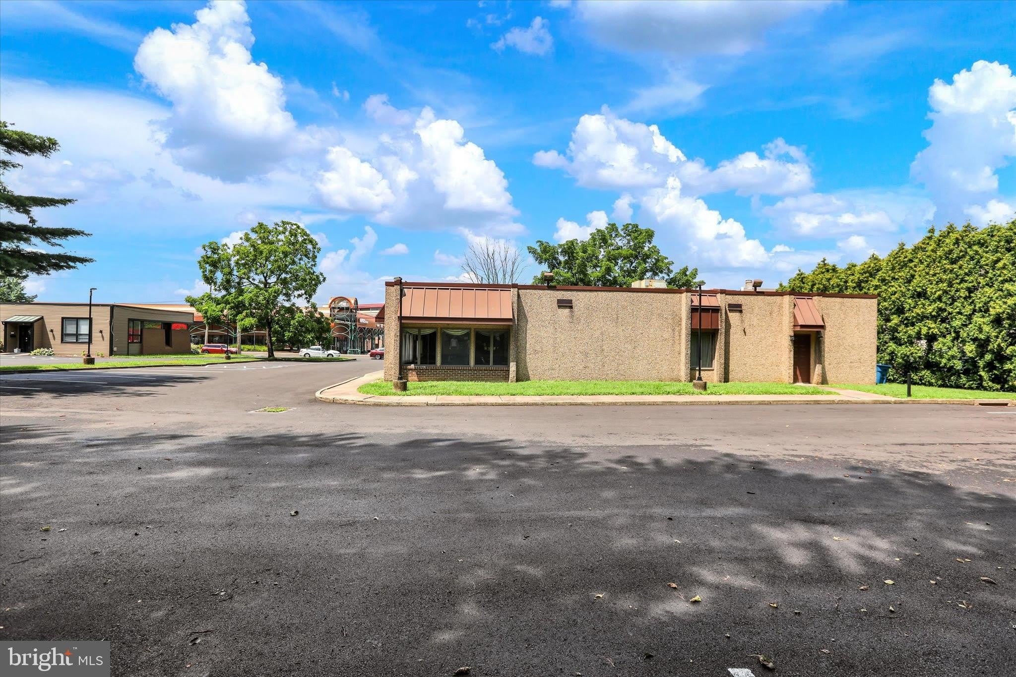 485 N MAIN Street N – photo 4