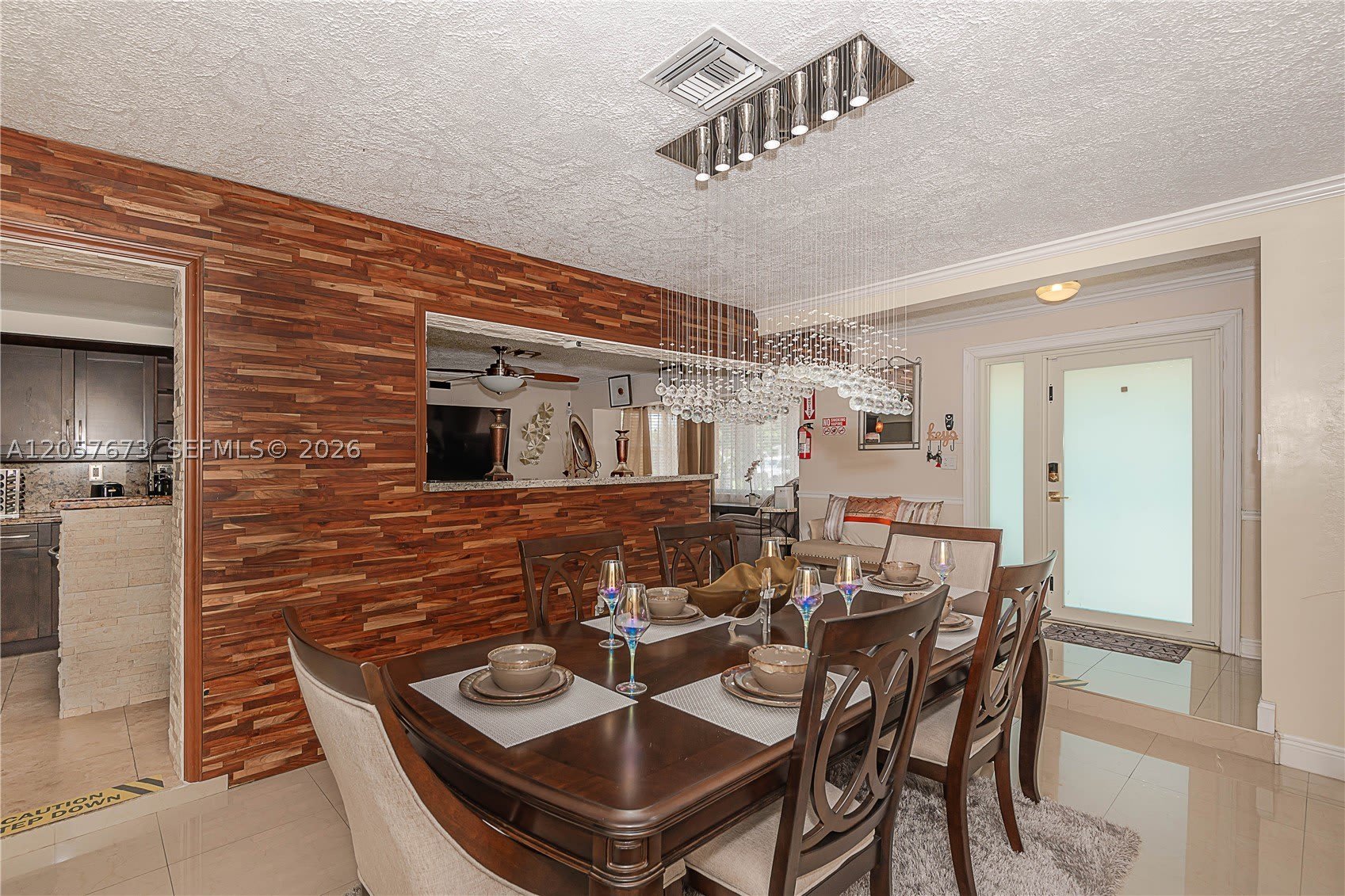 5711 Farragut St – photo 4