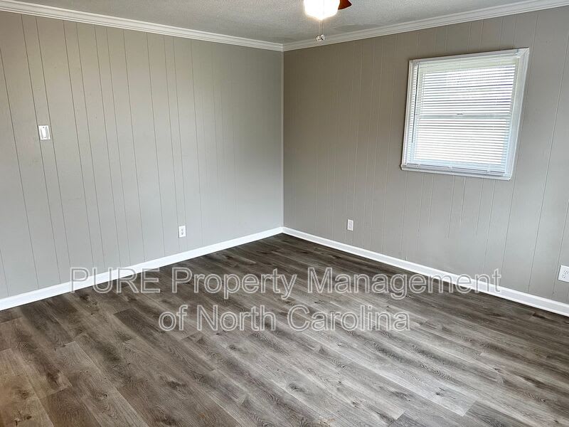 1414 White St – photo 4