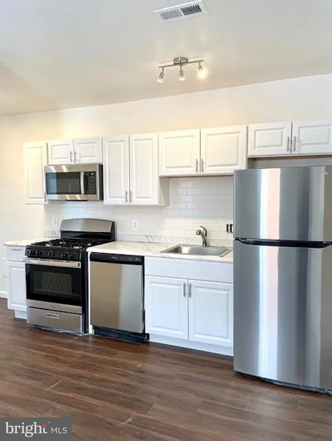 5822 9TH Street NW – photo 2