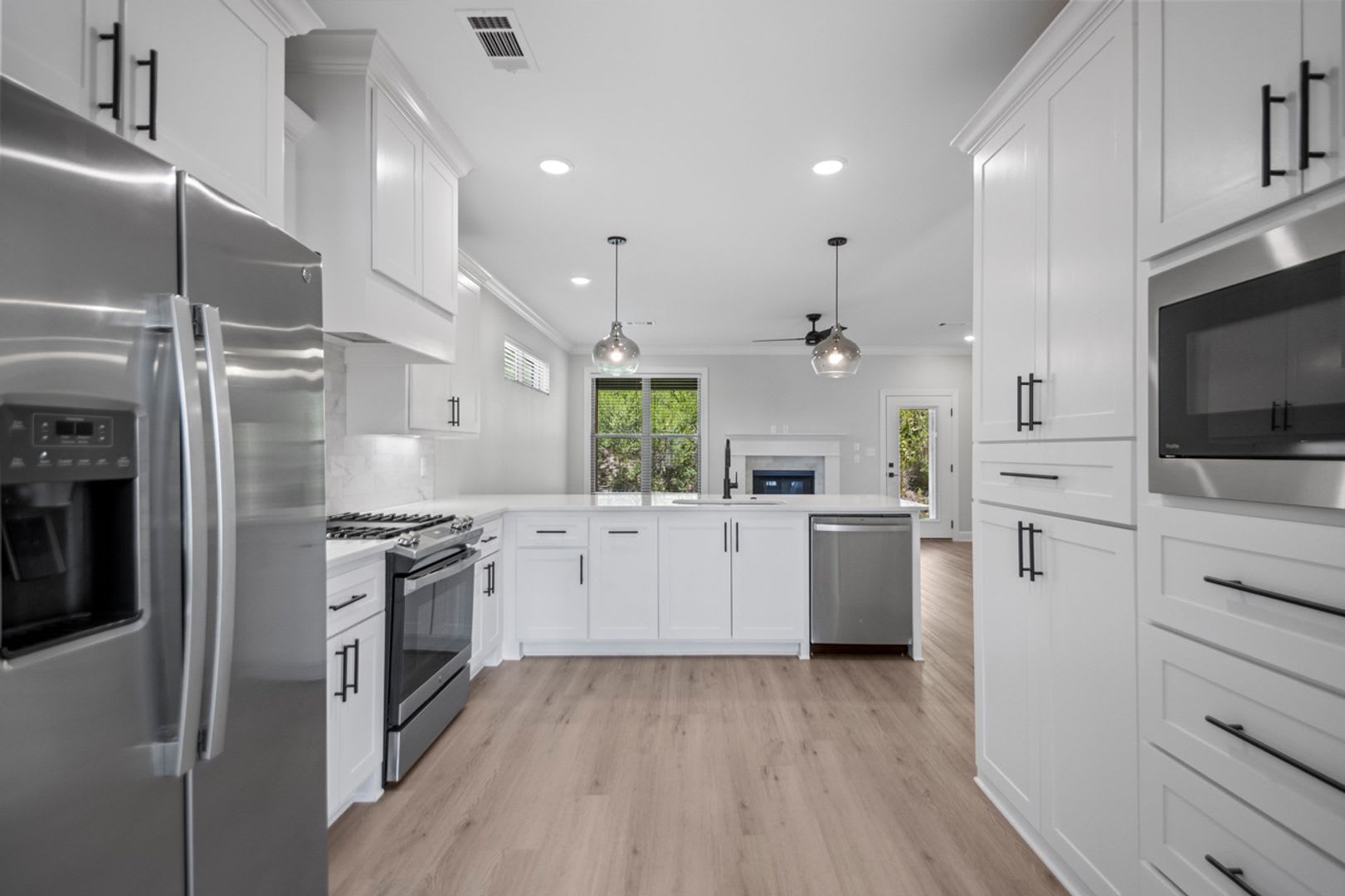 New Construction 3 bed 2 1/2 Bath, 2,020 sqft in West Little Rock – photo 3