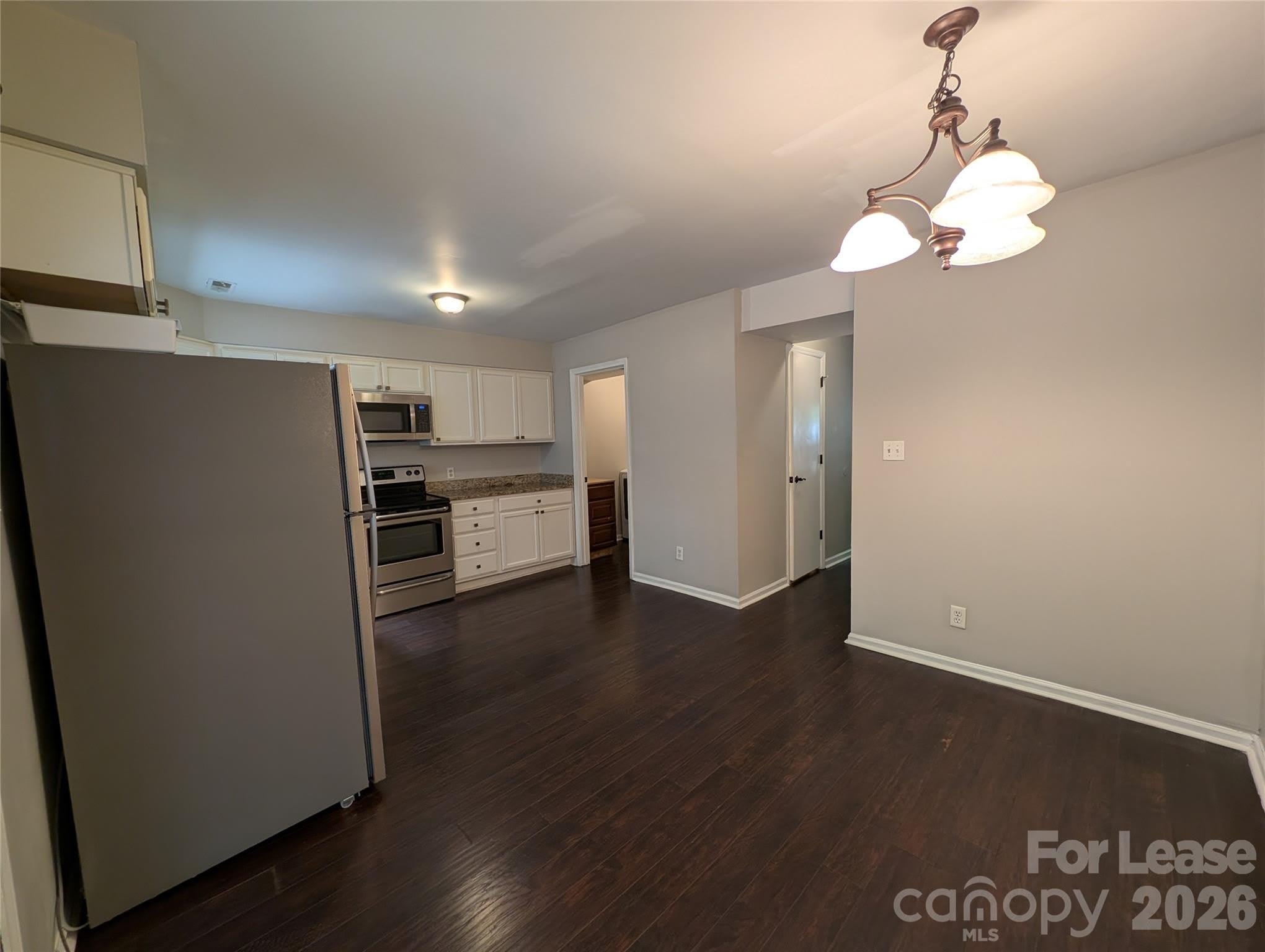 9111 Sharonbrook Drive – photo 5