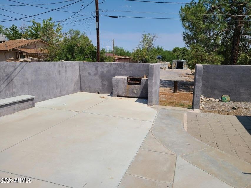 145 W Wickenburg Way W – photo 5