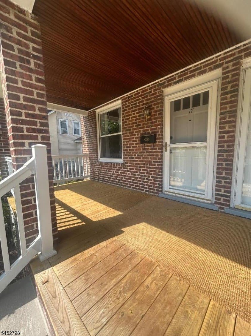 17 Codington Pl – photo 3