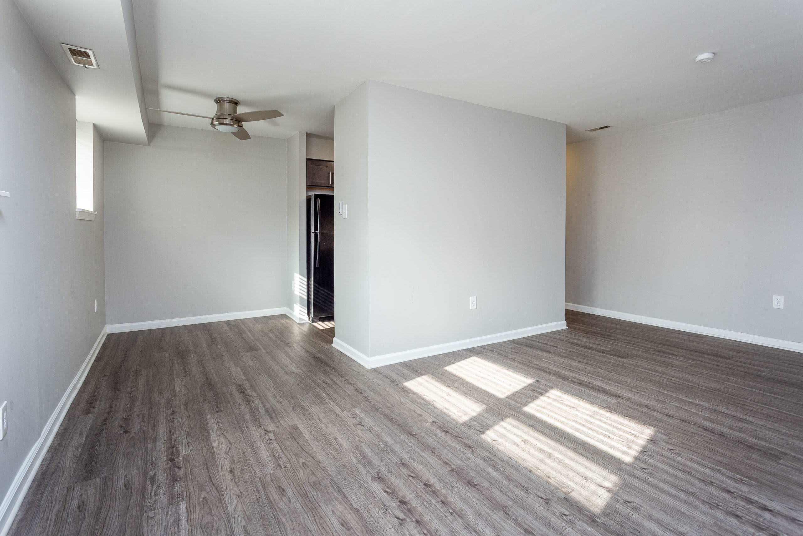Rosedale Court – photo 1