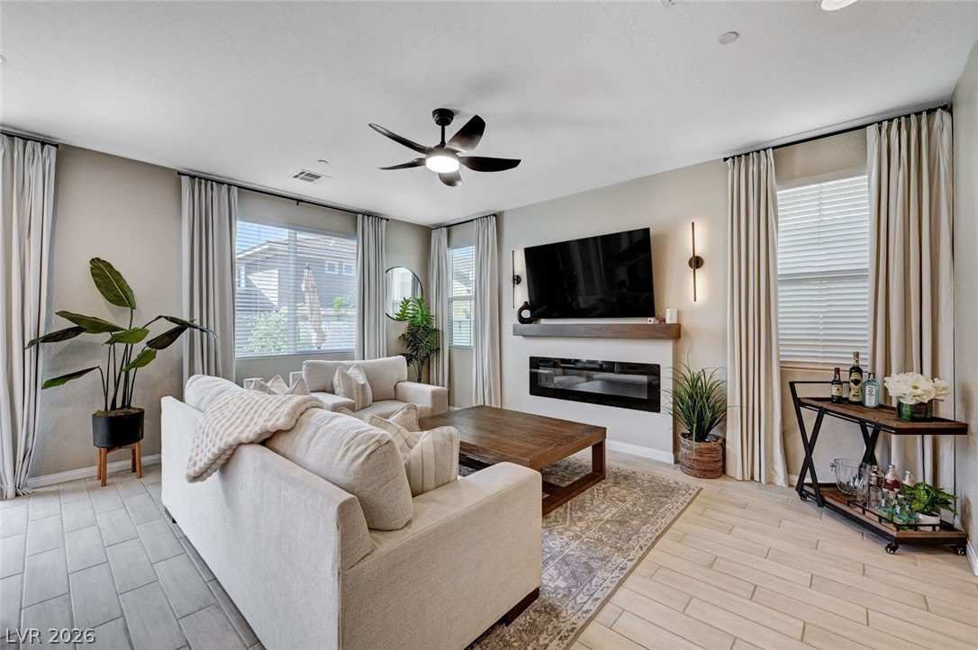 372 Silva Place – photo 5