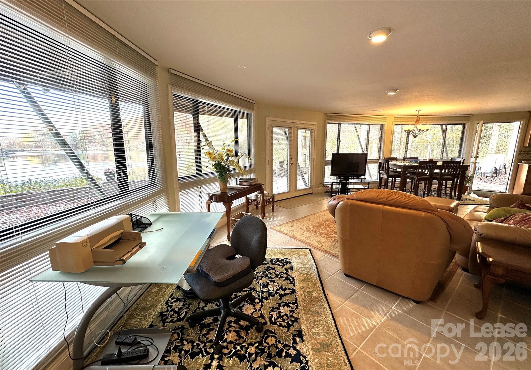 424 LakeView Drive – photo 5