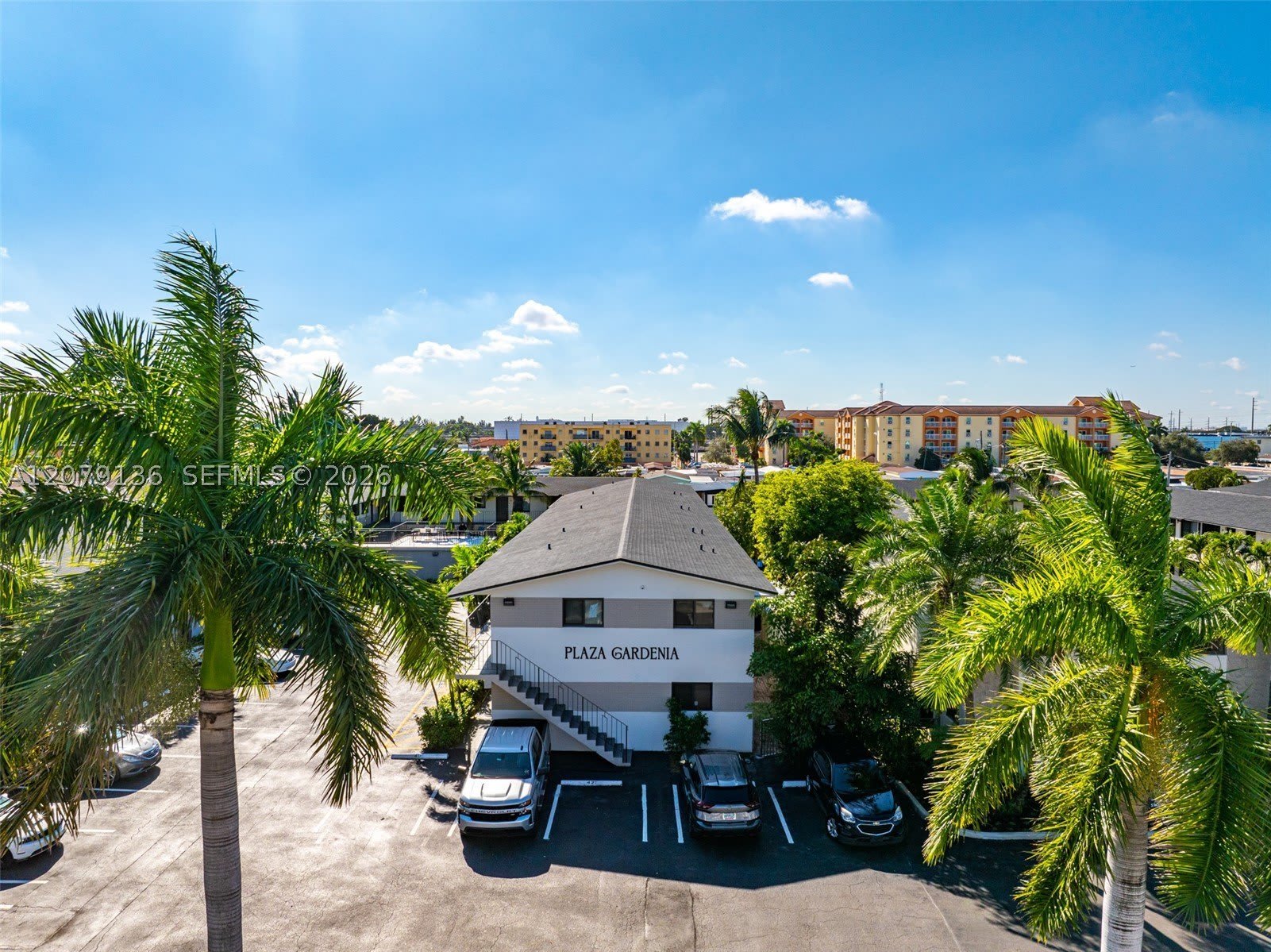 1310 W 29th St – photo 1