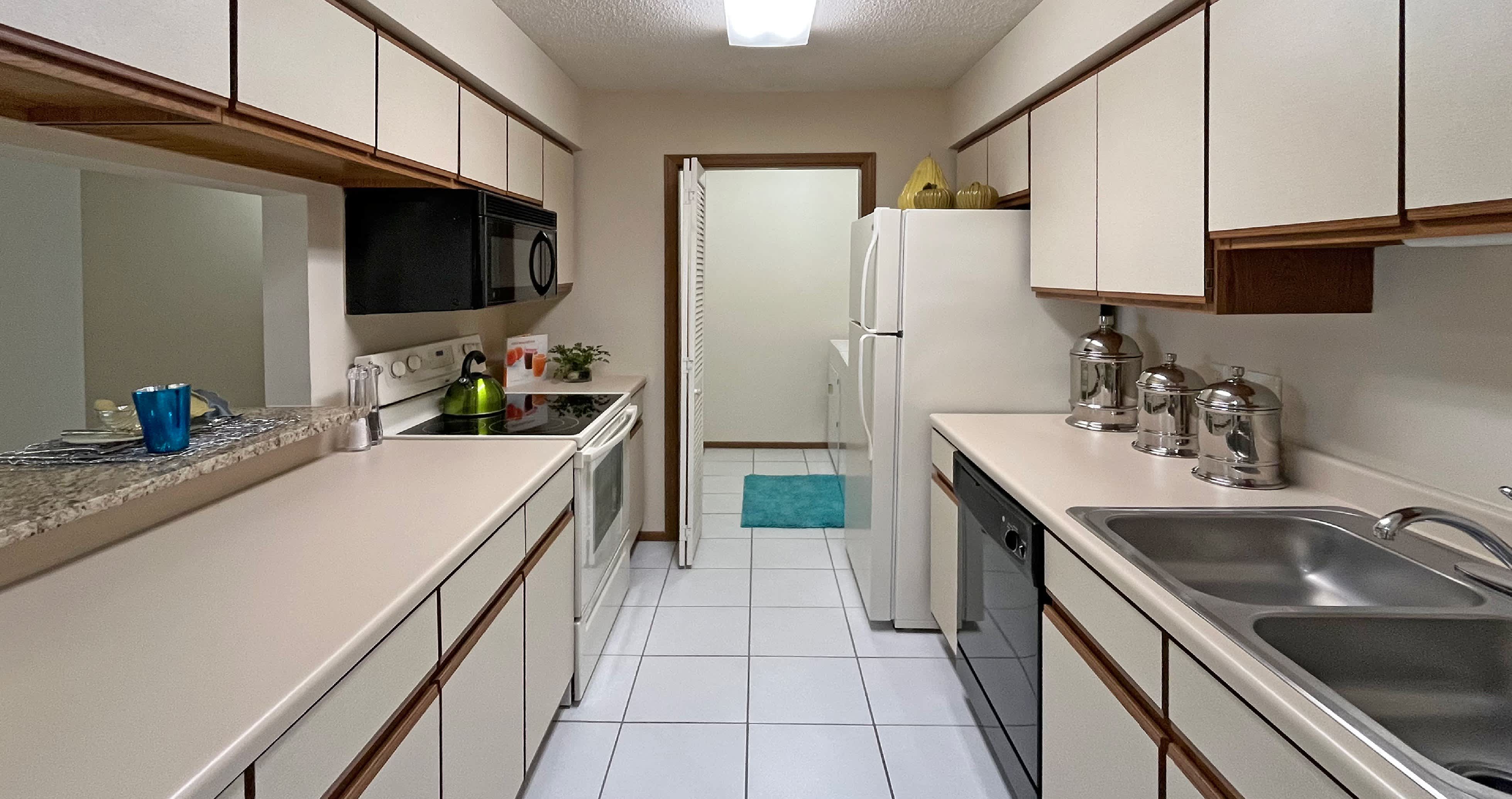 Lionshead Apartments – photo 4
