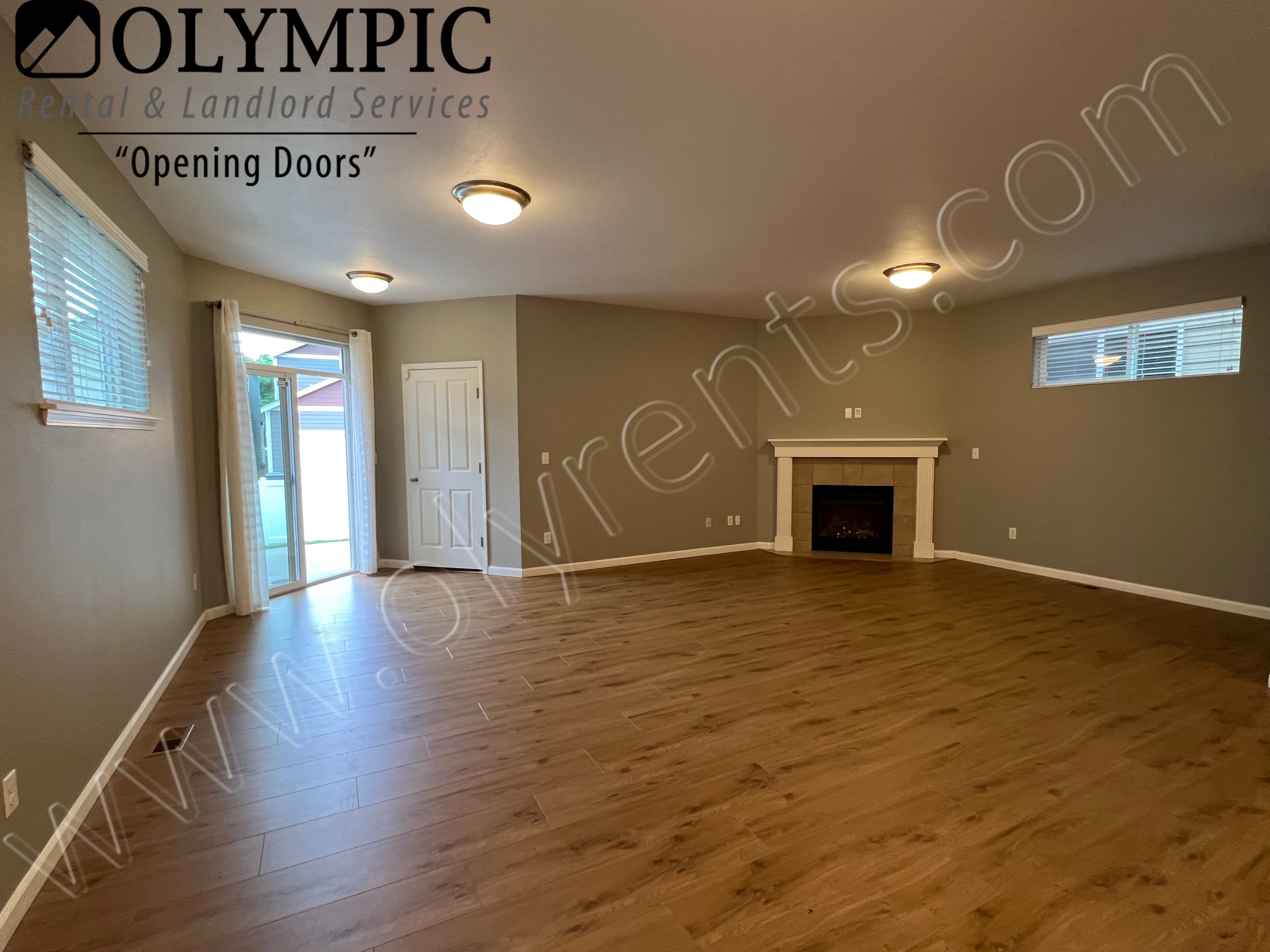 7641 Columbia Way NE – photo 2