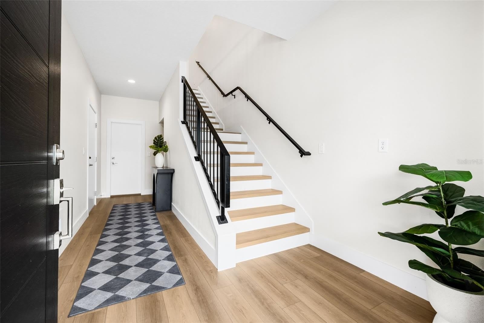 8627 5TH Street N – photo 3