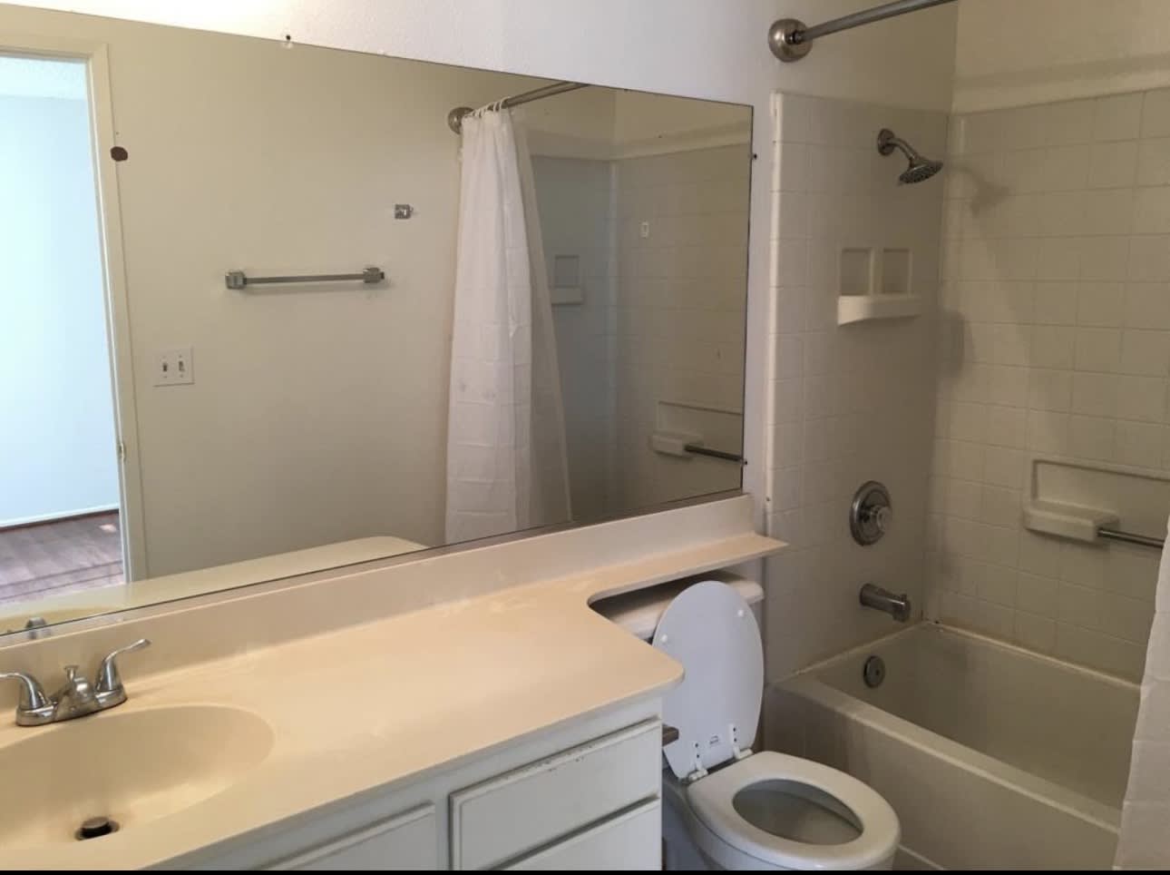 8327 Vineyard Ave – photo 5