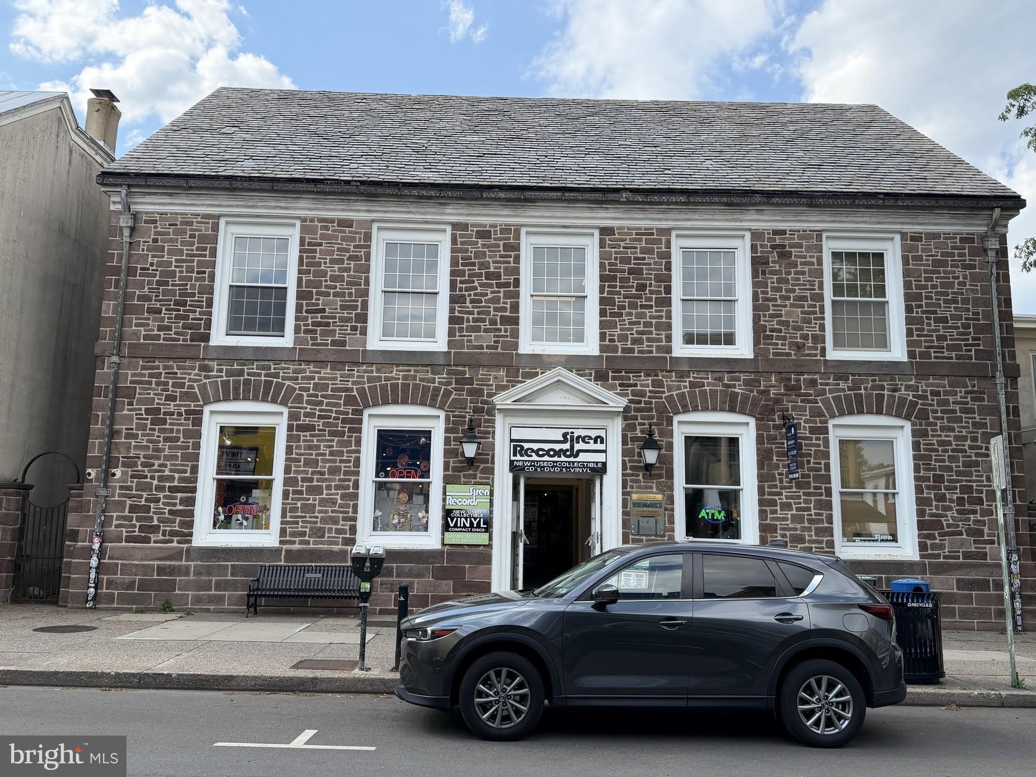 25 E STATE Street – photo 2