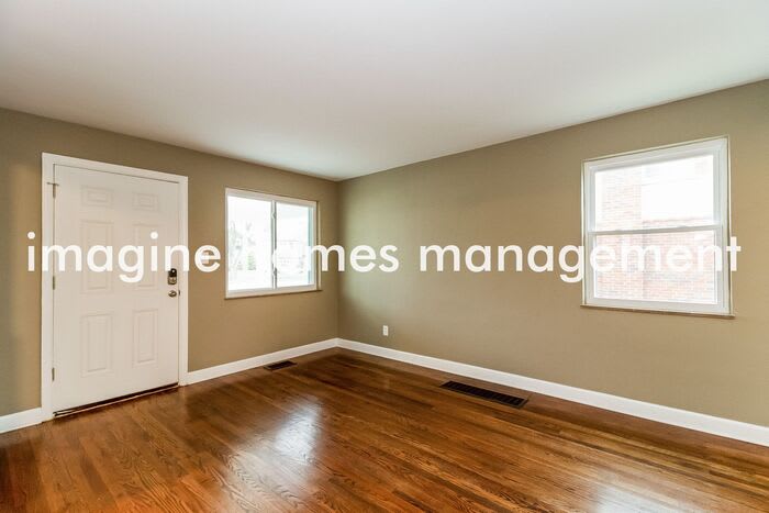 4521 Hunt Road – photo 5