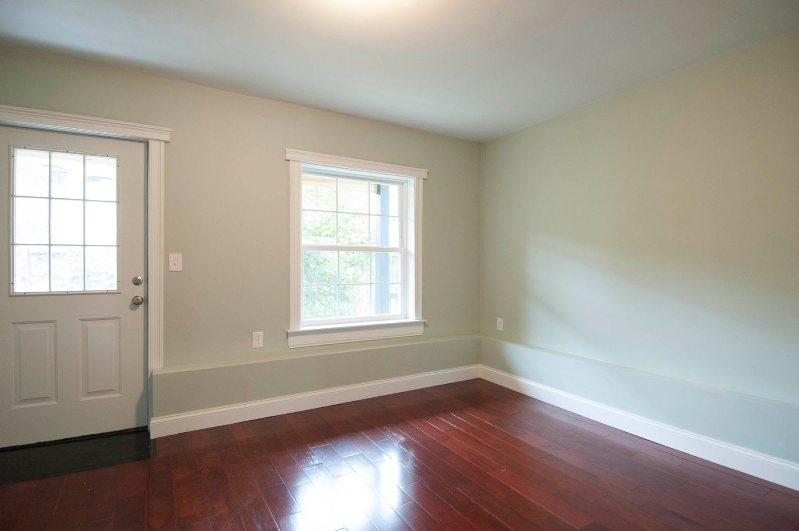 Charming 3 Bedroom – photo 2