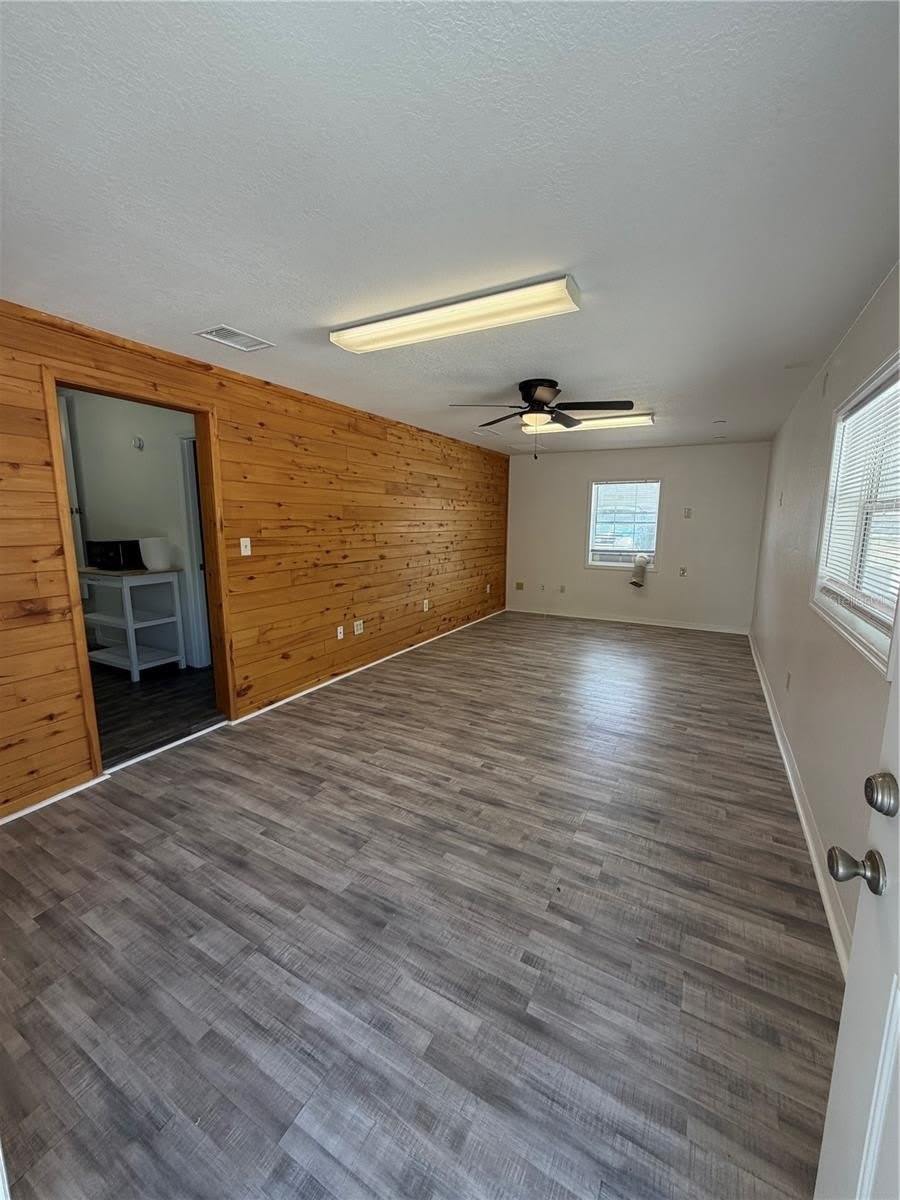 306 N IONA Avenue – photo 3