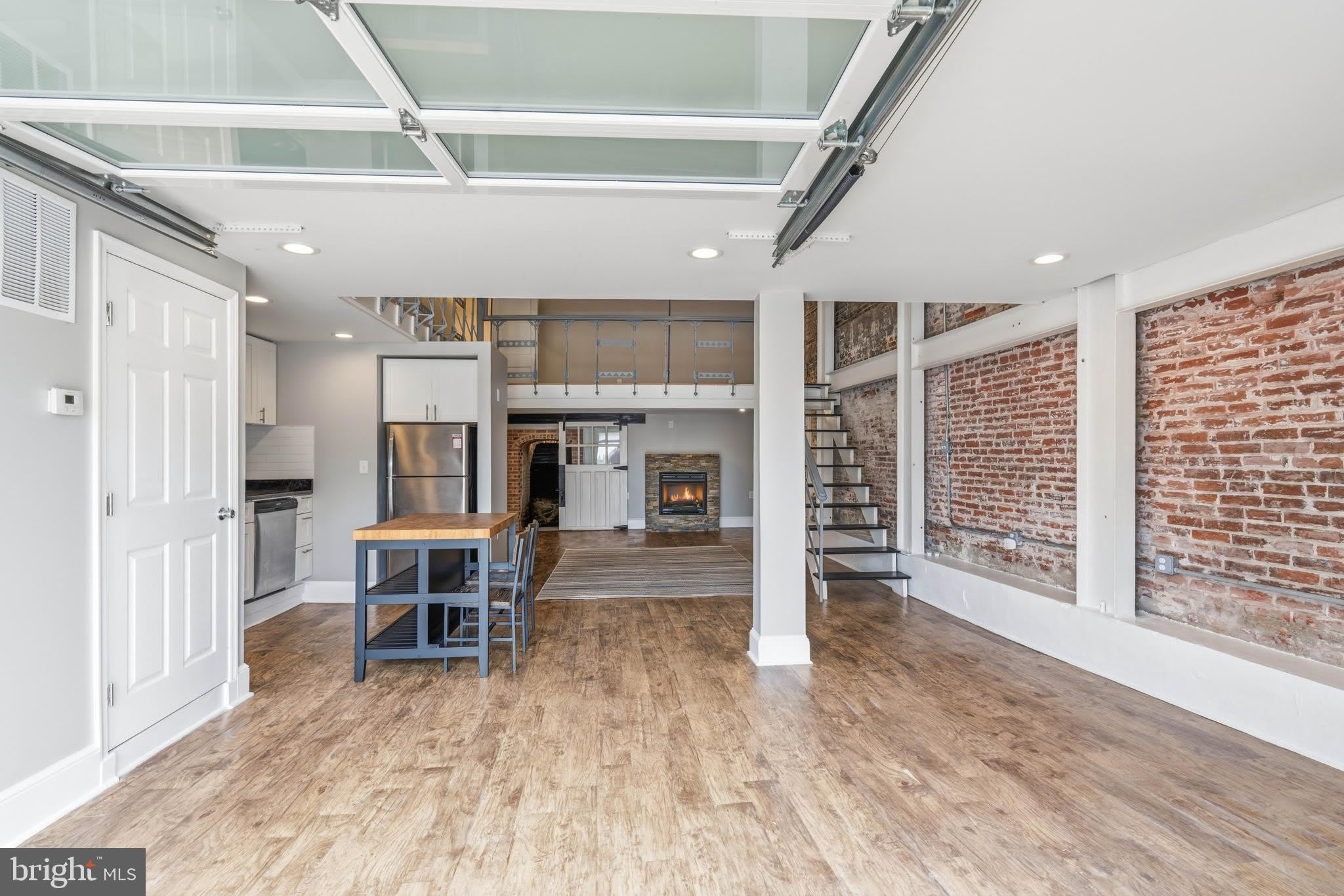 310-13 N WATER Street – photo 5