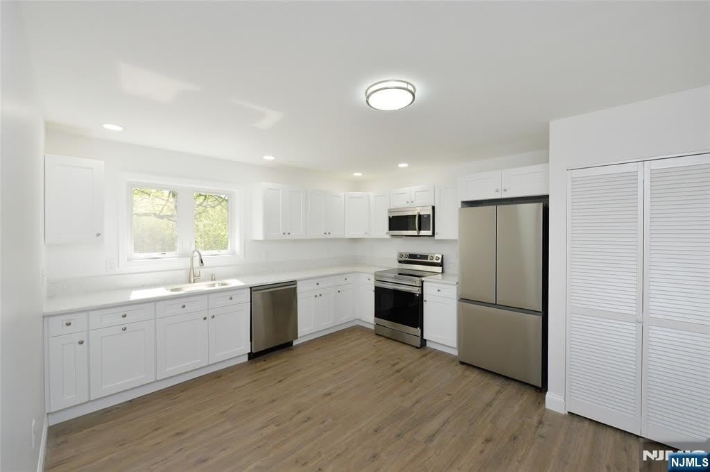 385 Goffle Road – photo 4
