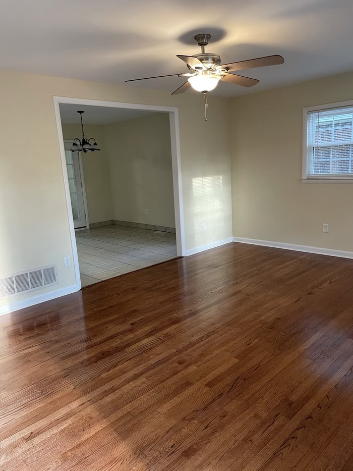 406 Bryan Street – photo 4