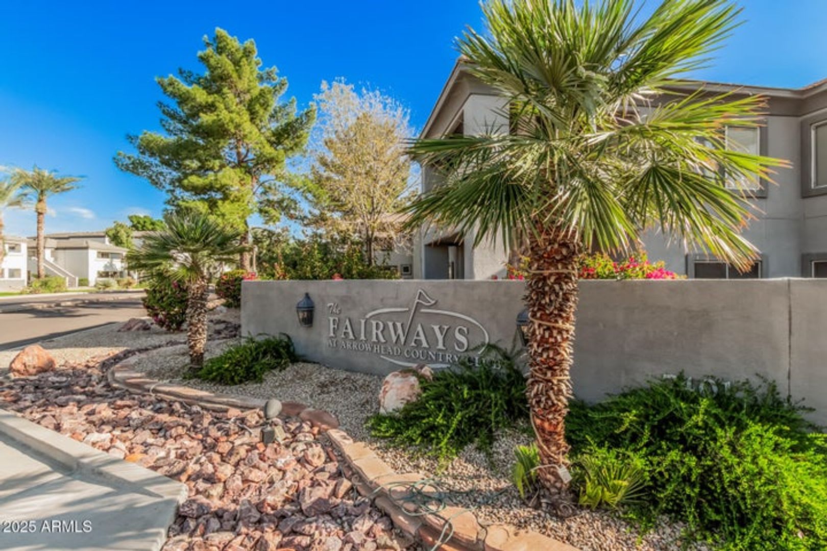 7401 W Arrowhead Clubhouse Dr 2062 2 Bed 2 Bath Gated Community – photo 3