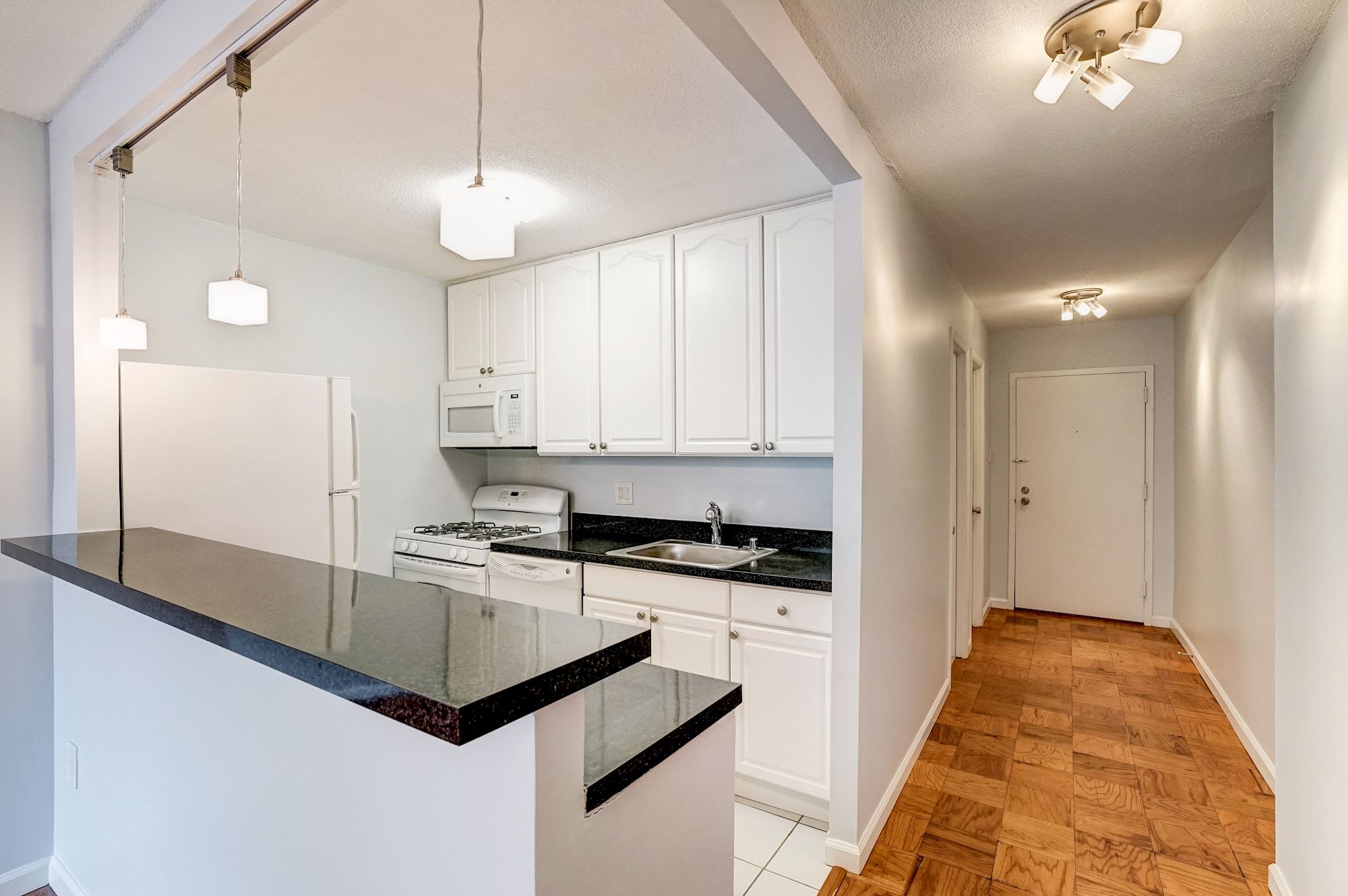 1301 20th St Nw – photo 3