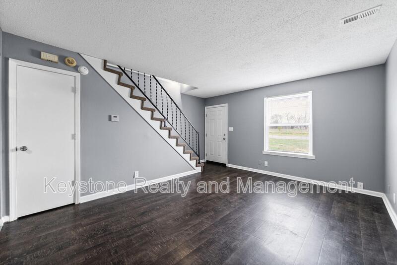 1269 Stateline Road – photo 3