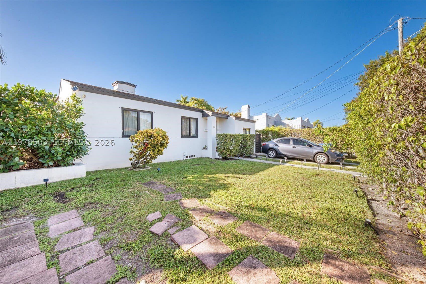 2520 SW 20th St – photo 5