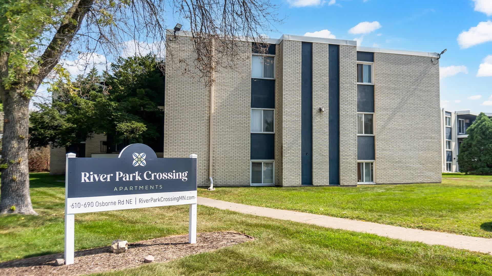 Highland Park Apartments – photo 1