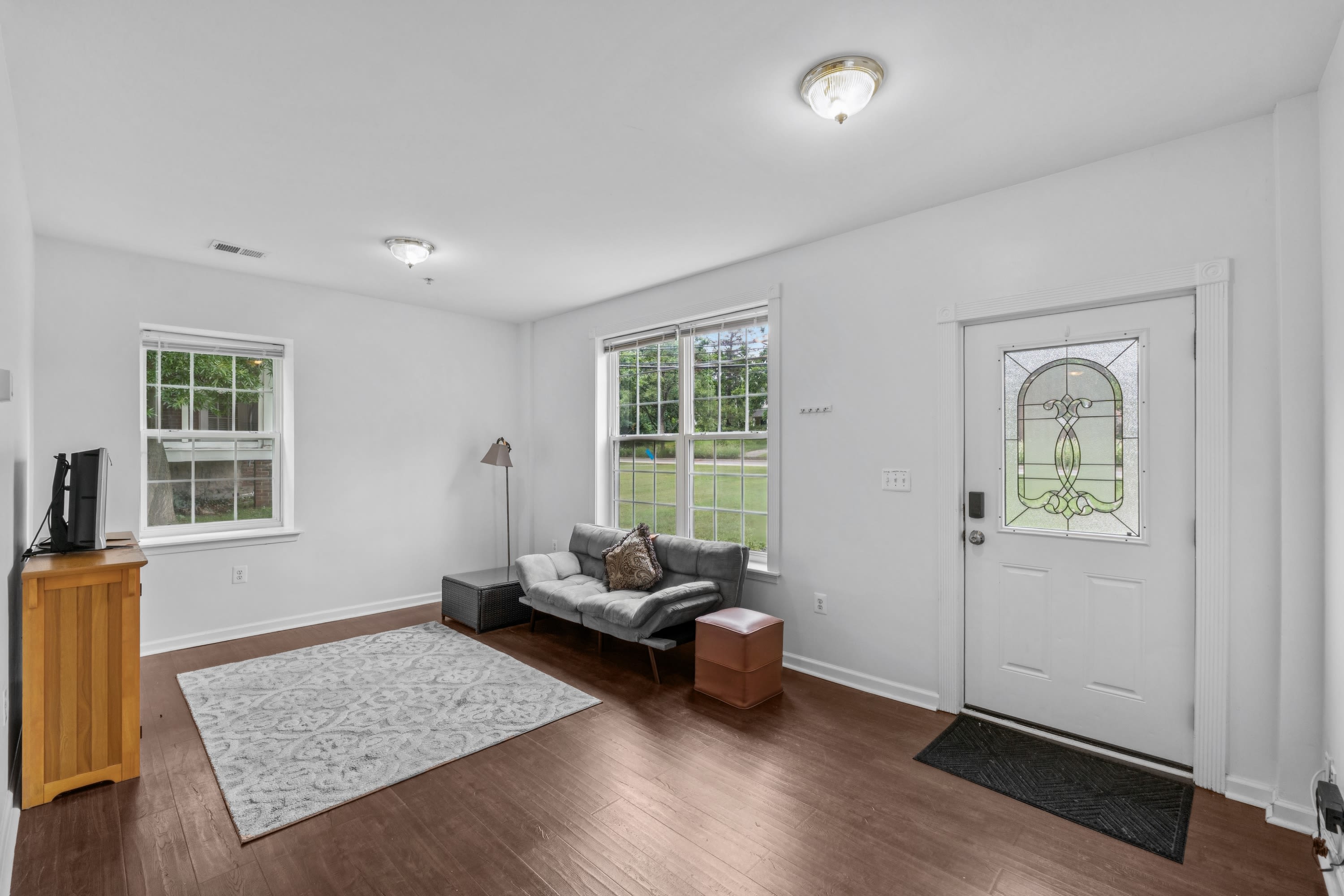4813 Calvert Road – photo 3