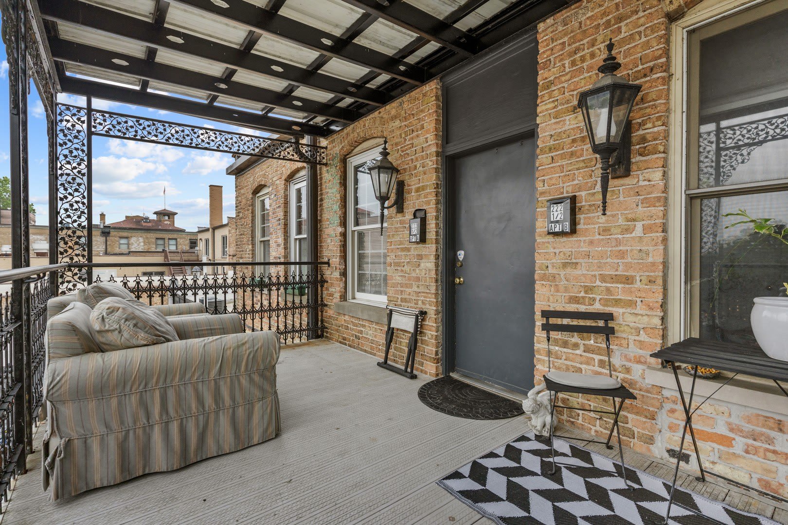 222 W Main Street – photo 3