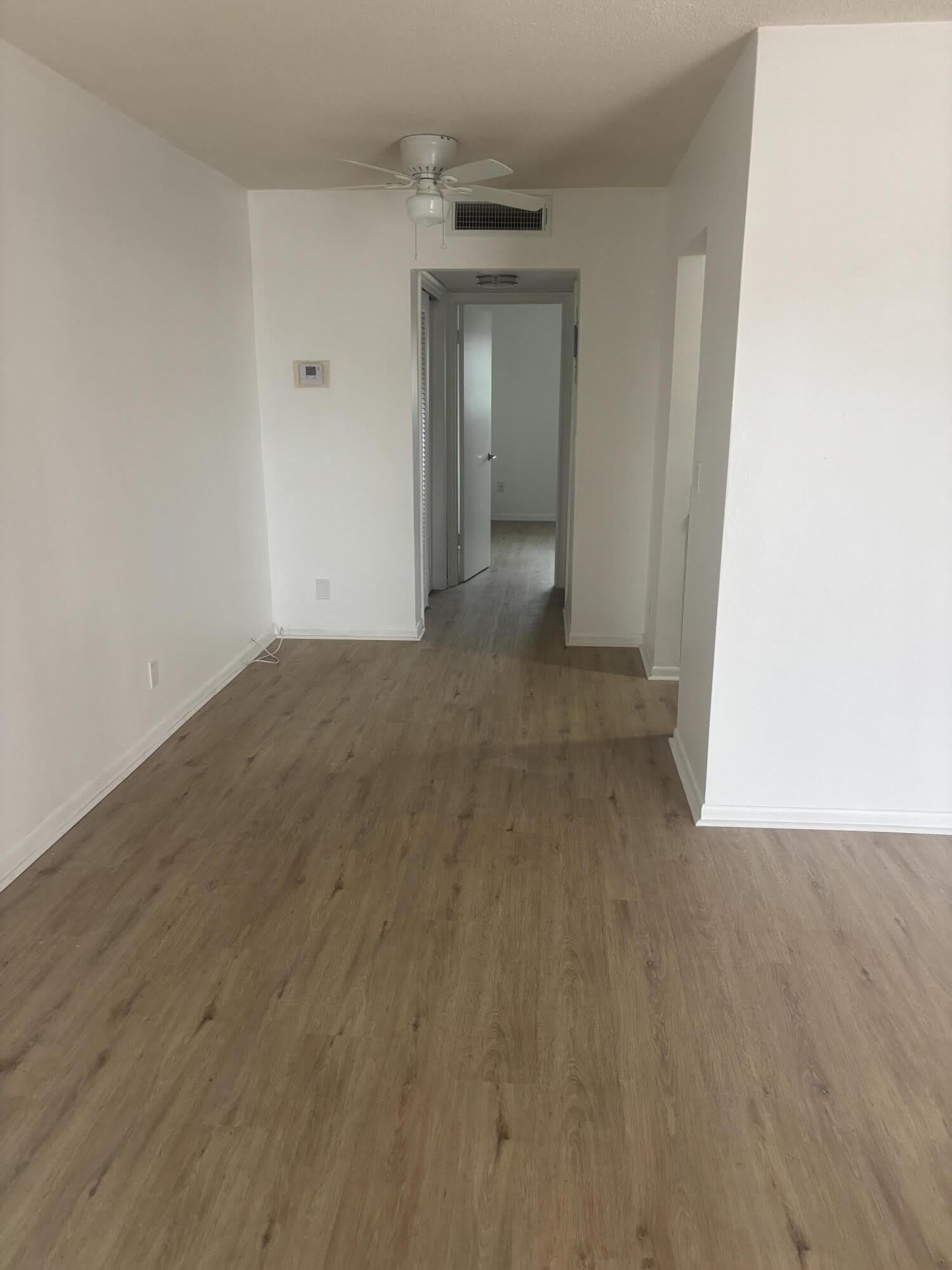 521 NE 45th Street – photo 5