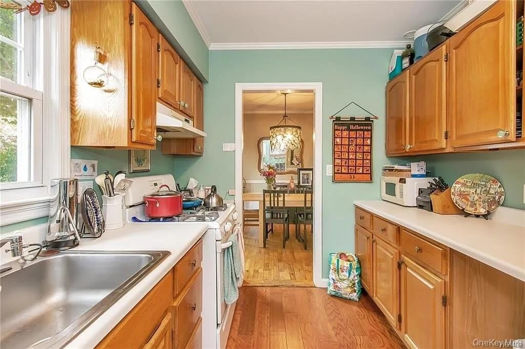 7 Wendover Road – photo 3