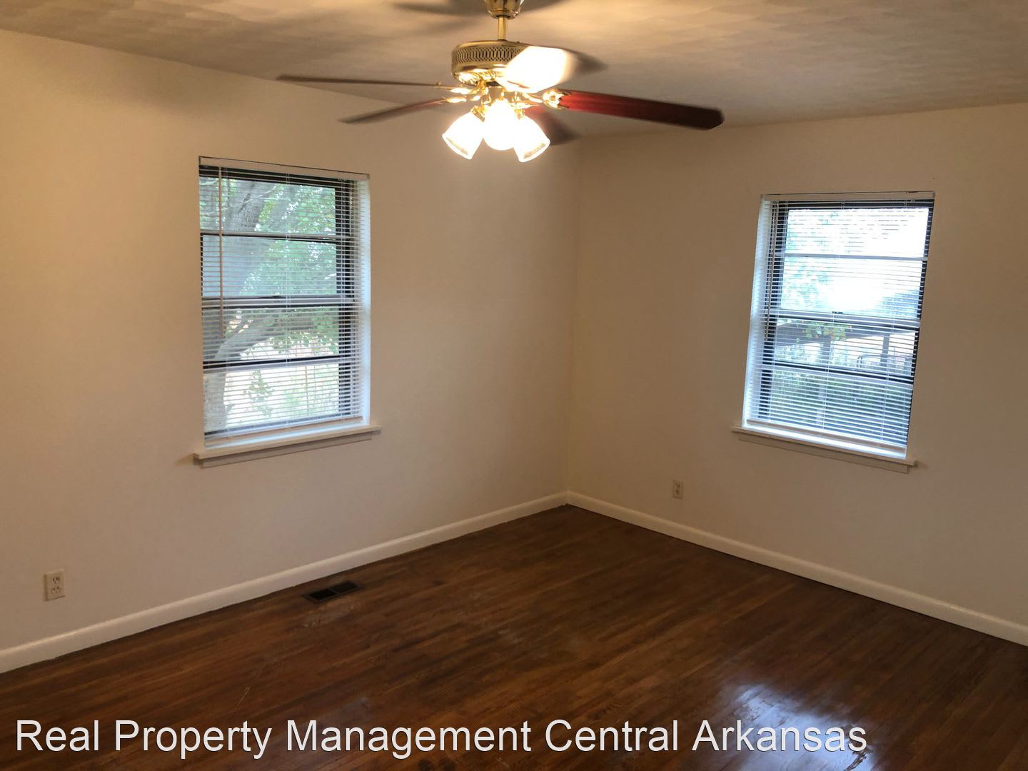 9409 Peters Rd. – photo 3