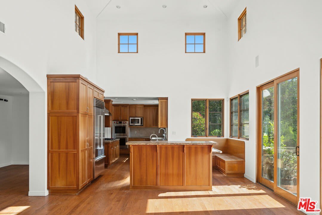 16820 W SUNSET – photo 3