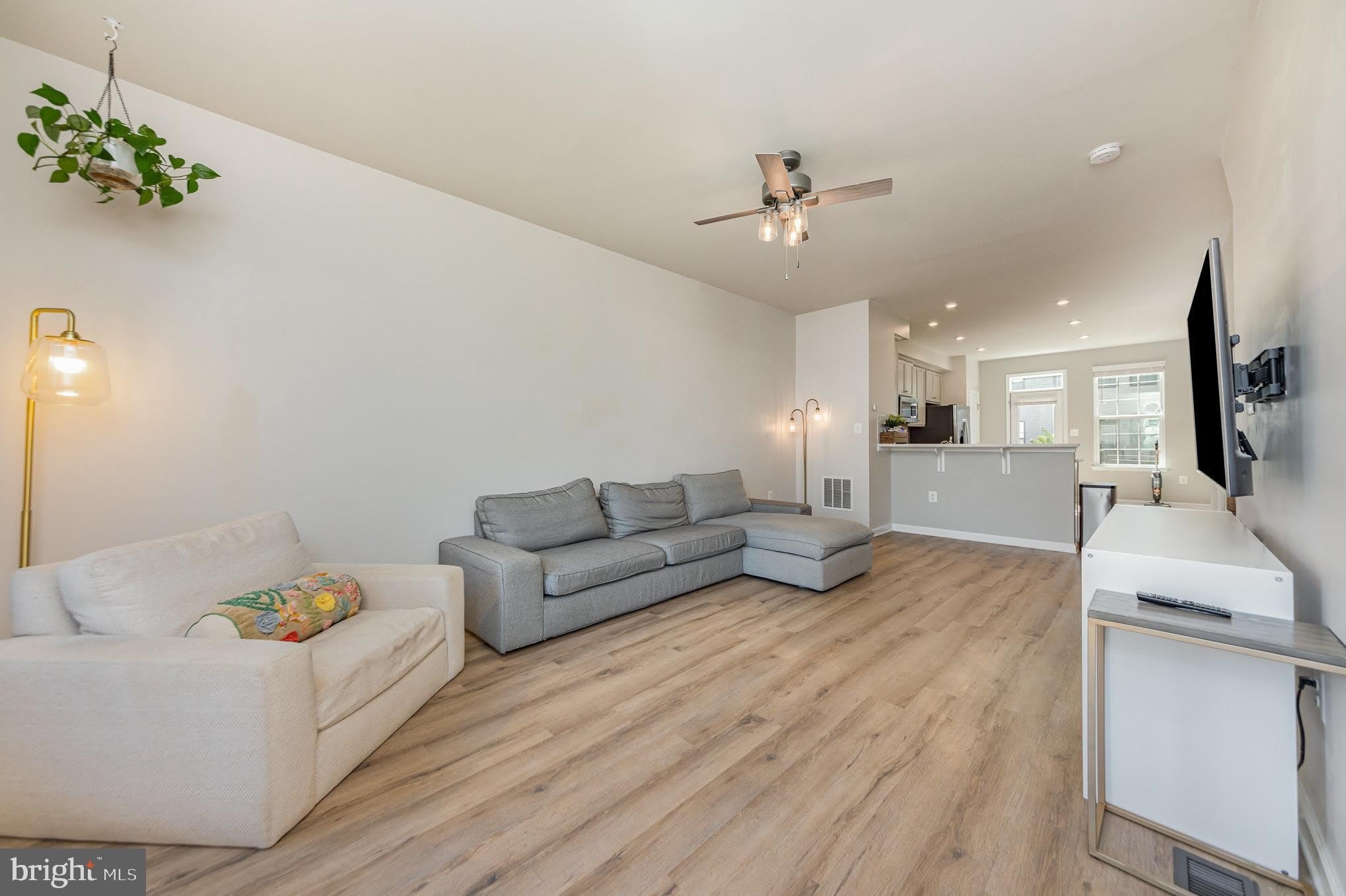1208 ALUM SPRING Road – photo 3