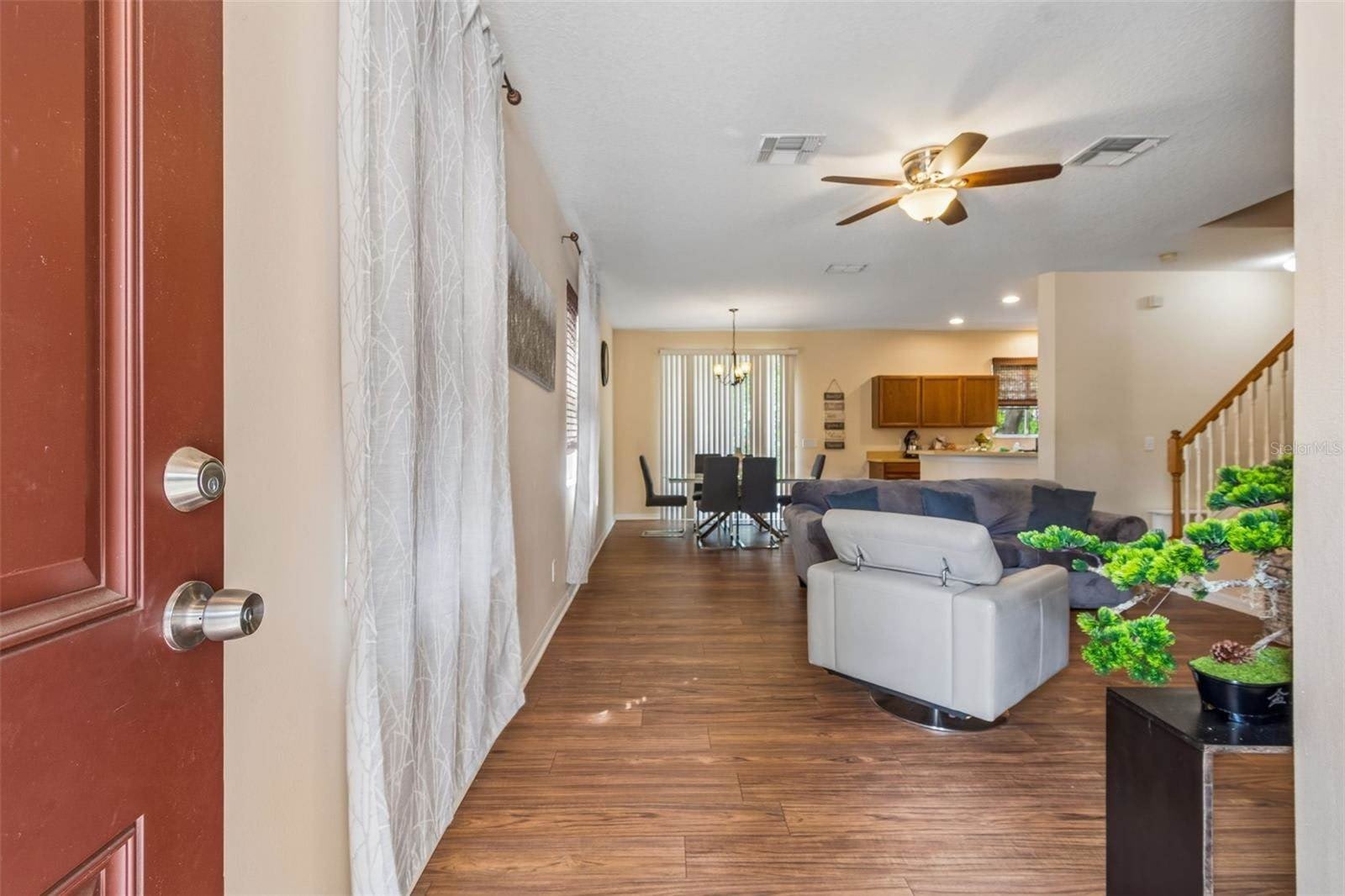 2401 Silvermoss Drive – photo 5