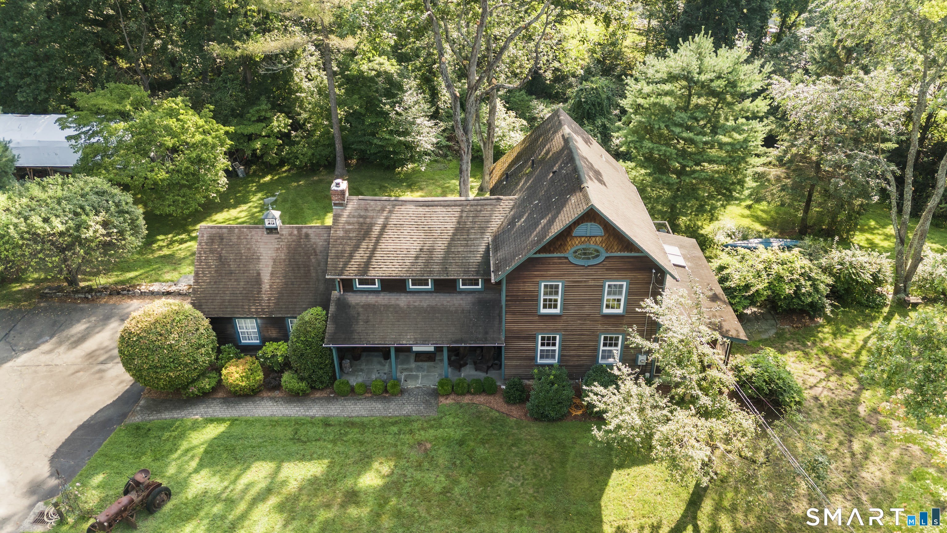 218 Grumman Avenue – photo 2