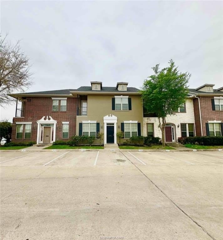 318 Forest Drive – photo 2