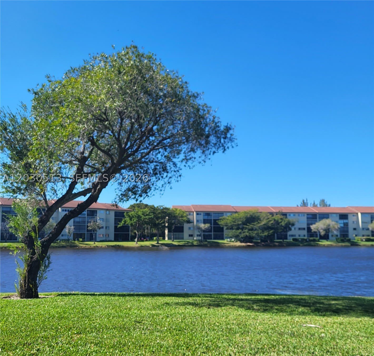 13705 SW 12th St – photo 4