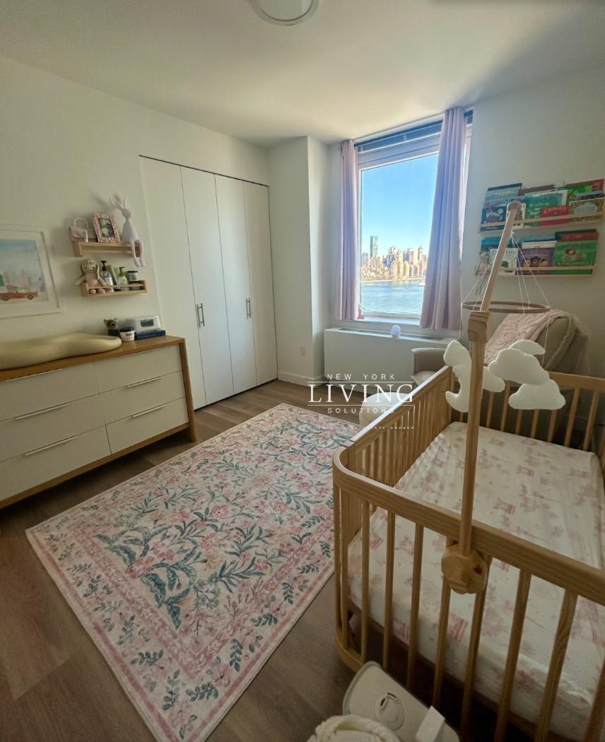 5241 Center BOULEVARD – photo 4